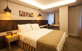 Carina Park Suites Nisantasi